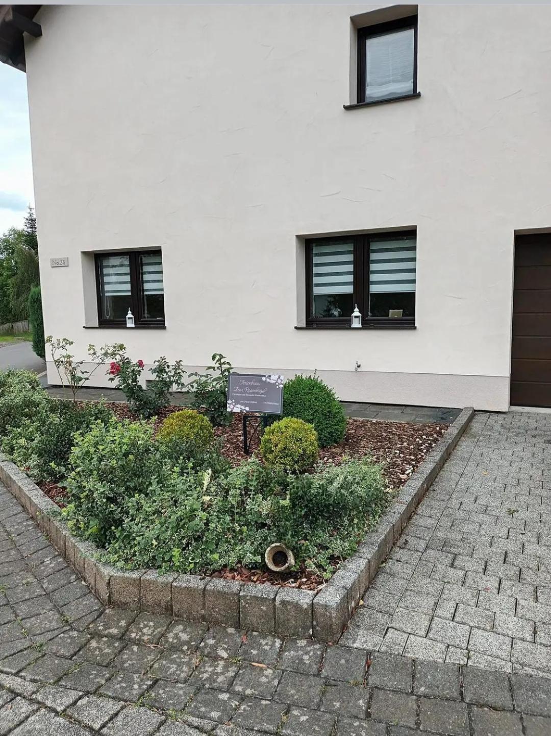 Zum Rosenhuegel Villa Hellenthal Exterior photo